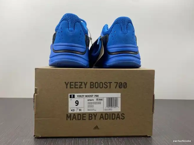 BLUE 700 ADIDAS HI-RES HP6674 BOOST YEEZY 0701